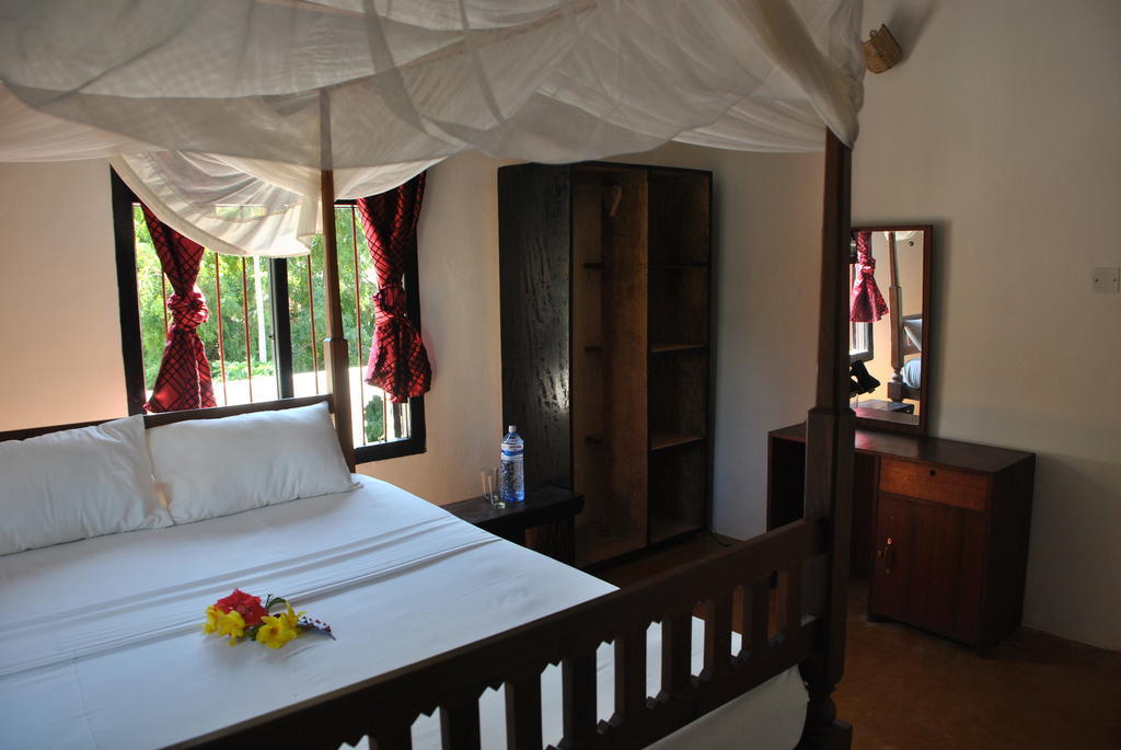 Shella White House Bed and Breakfast Lamu Εξωτερικό φωτογραφία