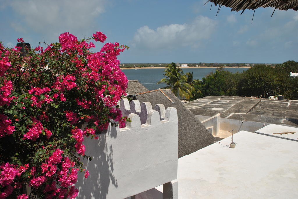 Shella White House Bed and Breakfast Lamu Εξωτερικό φωτογραφία